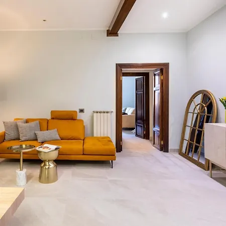 Deza Nazionale Joy Apartment *