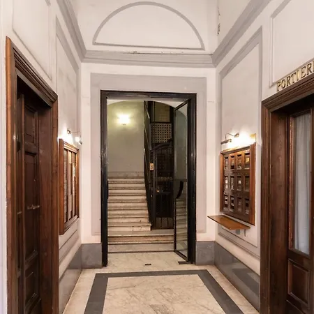 Deza Nazionale Joy Apartment